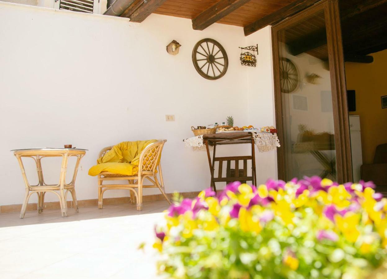 B&B Il Girasole Balestrate Exterior photo